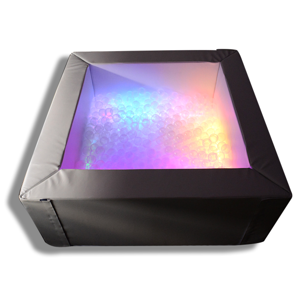 Basen z podświetlamyni piłeczkami 150x150